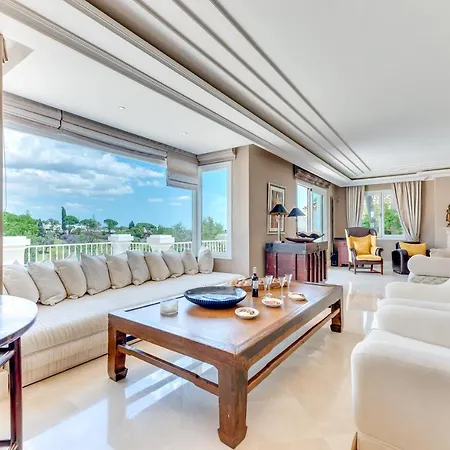 Apartament Luxurious 7 Bdrm Frontline Golf - Aloha Gardens Marbella