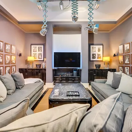 Apartment Luxurious 7 Bdrm Frontline Golf - Aloha Gardens